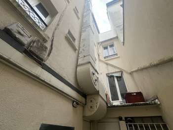 AV restaurant quartier dynamique bel empl 75011
