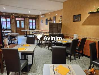 Vente restaurant bar avec licence IV à Pirajoux