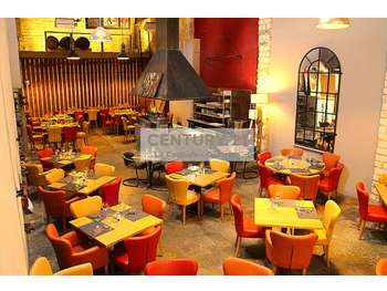 RESTAURANT 300 m² - CADRE UNIQUE (Hérault)