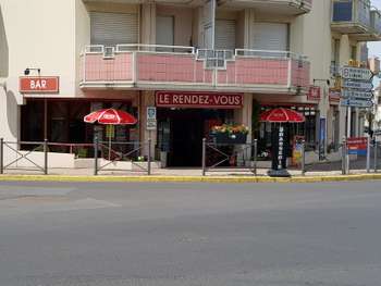 Bar brasserie à vendre à Puy Guillaume (63)