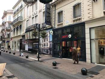A vendre restaurant aux normes à Cannes