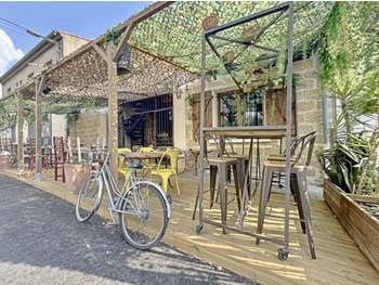 Vente restaurant 188m² Vauvert bel emplacement