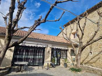 AV restaurant géré en couple + maison sortie A7