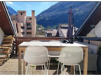 Vente superbe hôtel bureau en cv vallée alpine 73