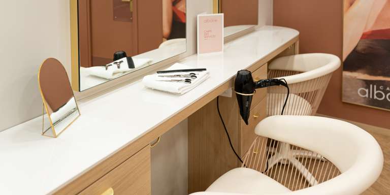 CAMILLE ALBANE : nous accompagnons nos franchisés