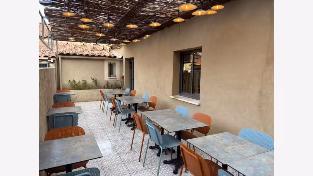 AV restaurant italien axe St Remy Prov./ Cavaillon