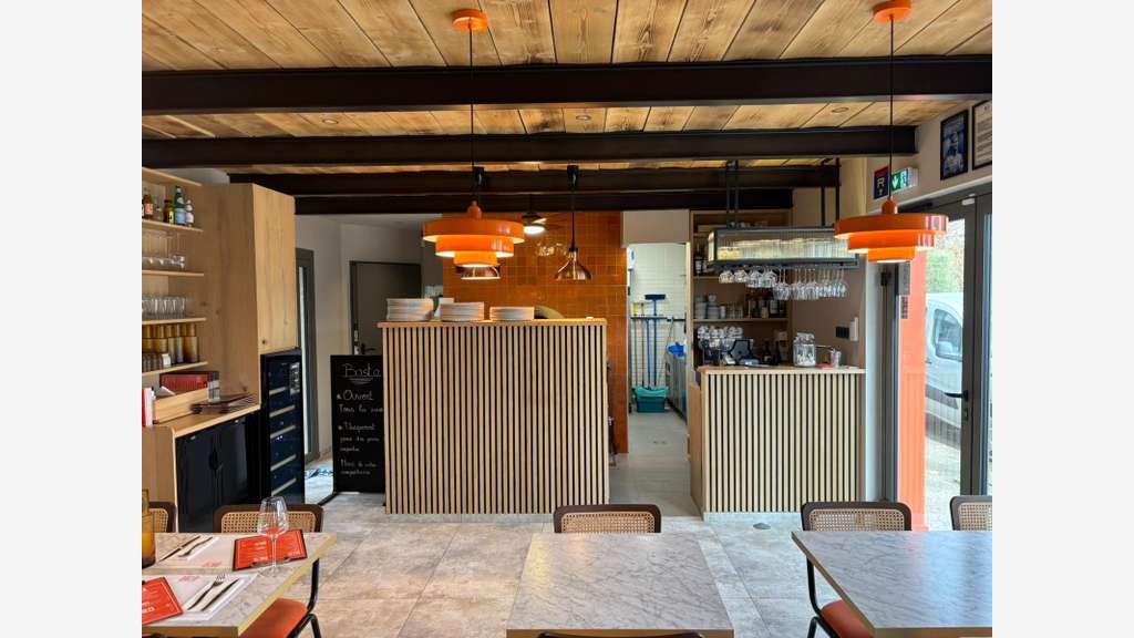 AV restaurant italien axe St Remy Prov./ Cavaillon