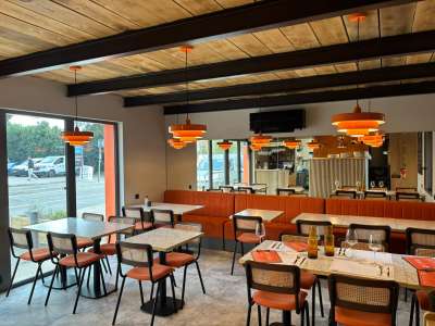 AV restaurant italien axe St Remy Prov./ Cavaillon