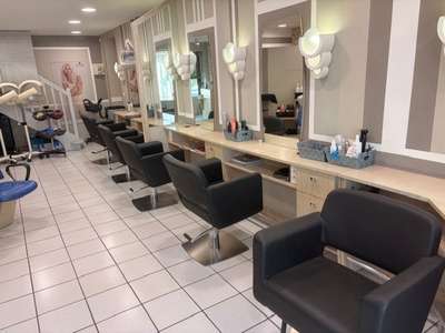 Salon de coiffure suite décès proche La Rochelle