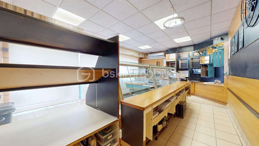 AV boulangerie-pâtisserie proche lycée à Saintes