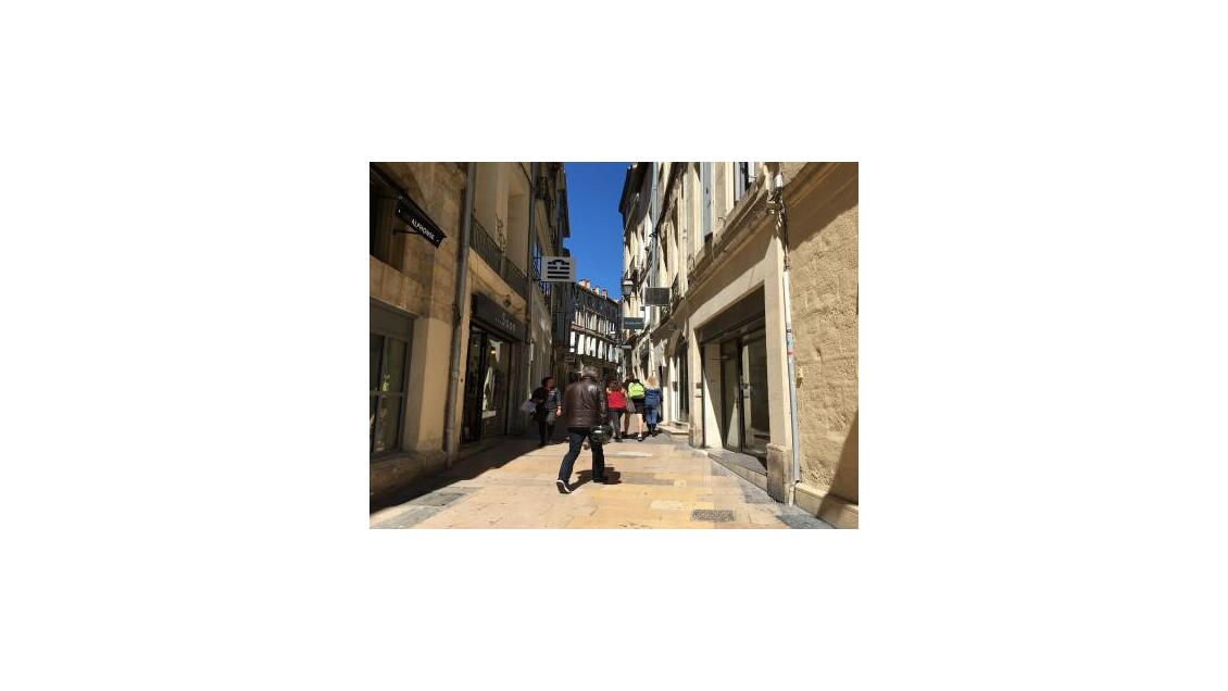 Montpellier écusson cession bail boutique 70 m²