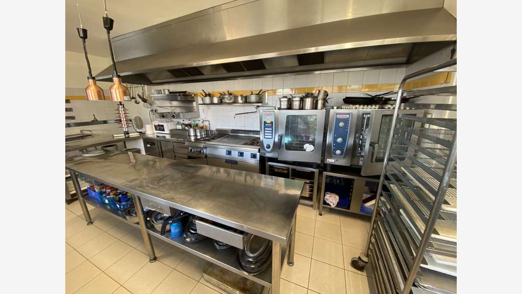 AV restaurant forte notoriété aux Sables-d'Olonne