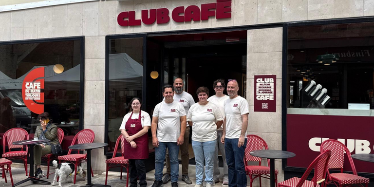 CLUB CAFÉ - 📍CLUB CAFÉ s’installe à Compiègne