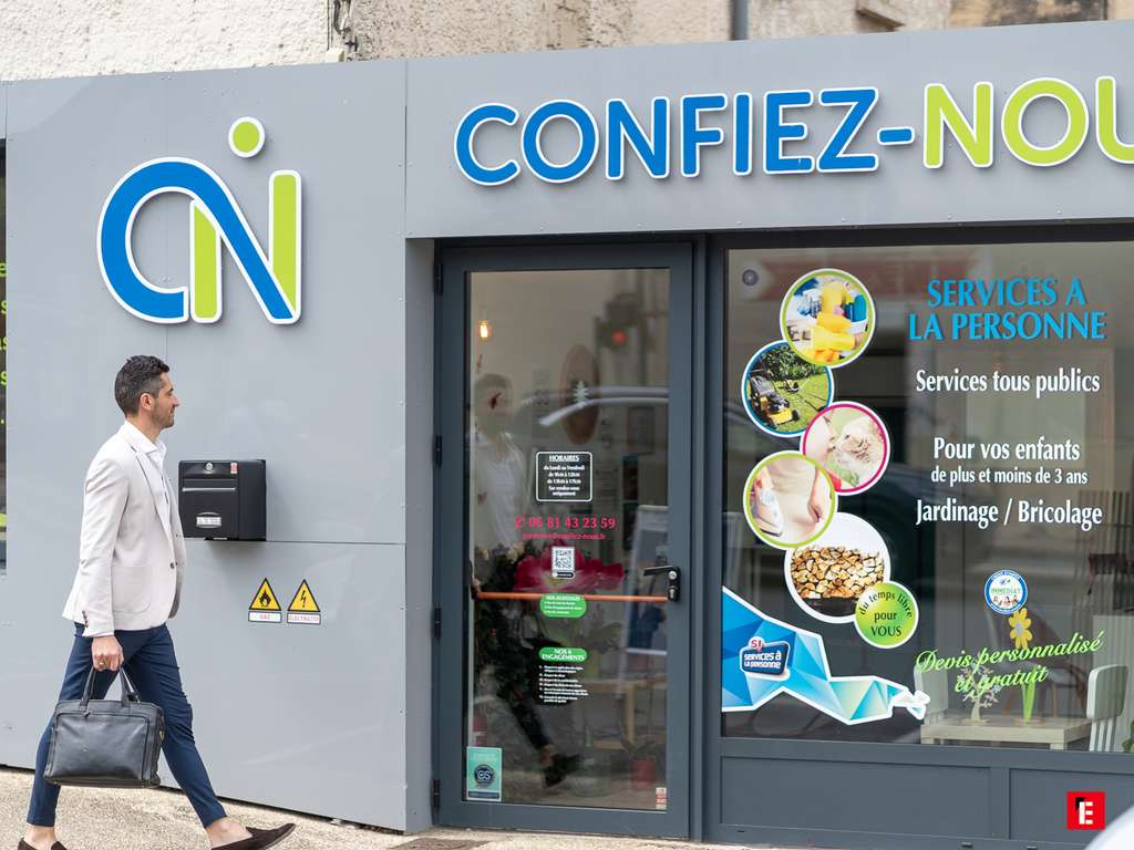 Ouvrir une enseigne CONFIEZ-NOUS