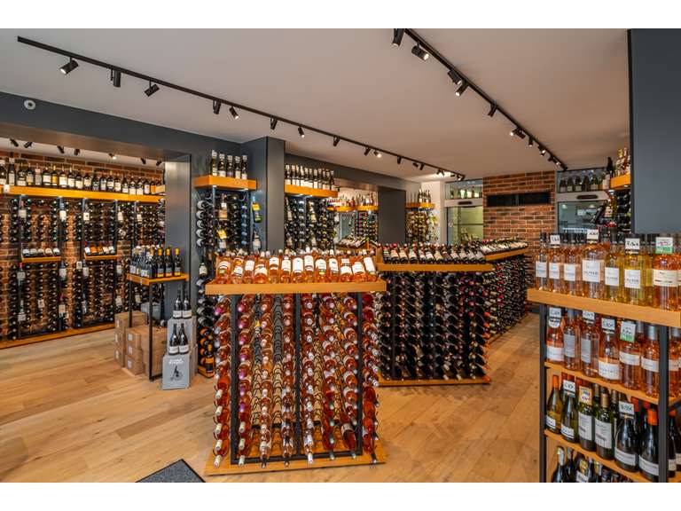 Découvrez l'univers CAVAVIN sur CessionPME !