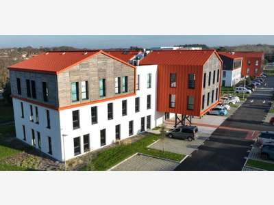 A VENDRE 131M² BUREAUX LOUES - PAYS DE LA LOIRE