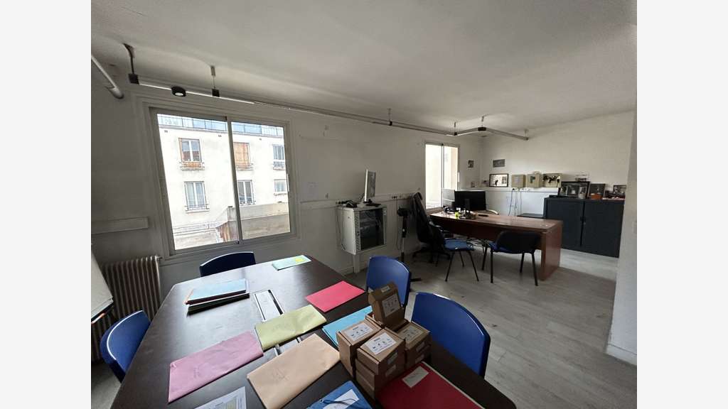 Activités/Bureaux loués 100%