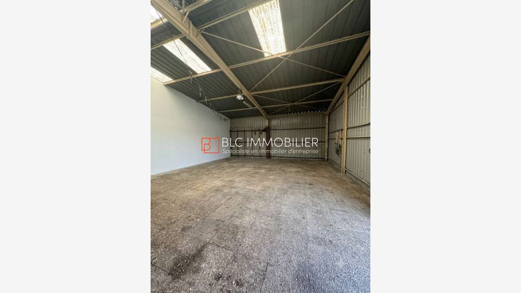 Atelier de 234m² à vendre ZI des Paluds à Aubagne