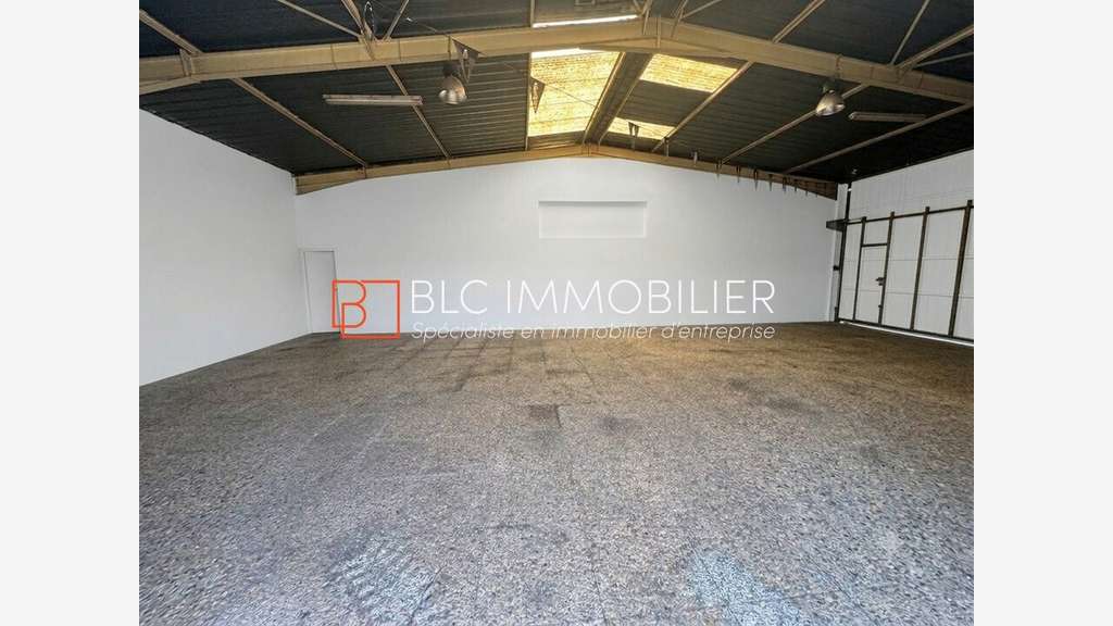 Atelier de 234m² à vendre ZI des Paluds à Aubagne