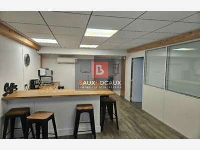 Vente local activités bureaux de 266m² à Avignon