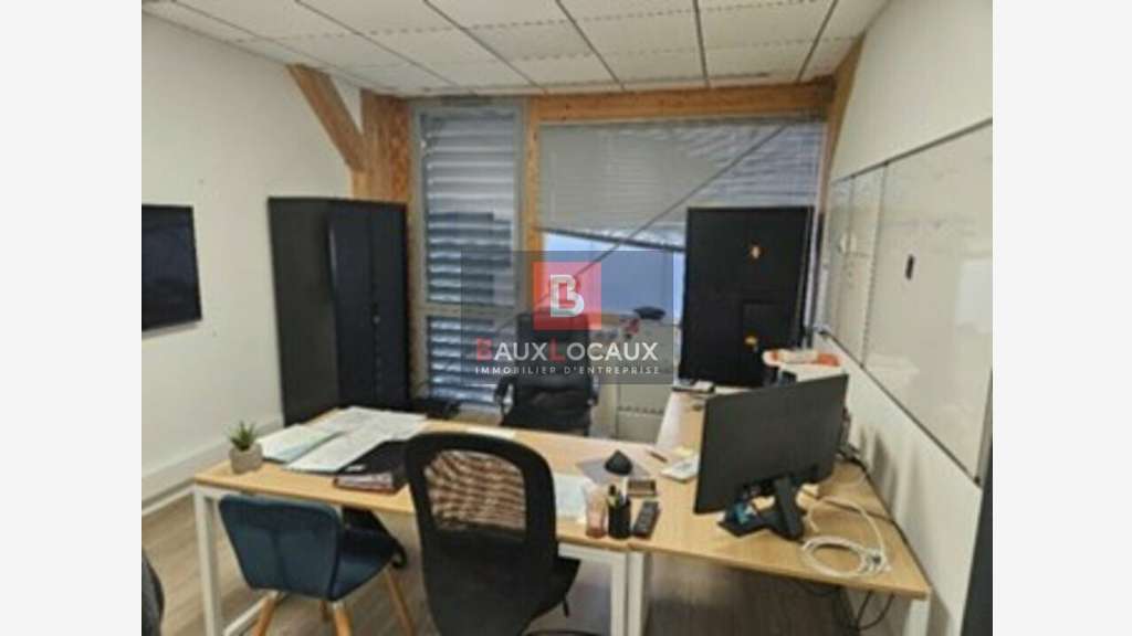 Vente local activités bureaux de 266m² à Avignon