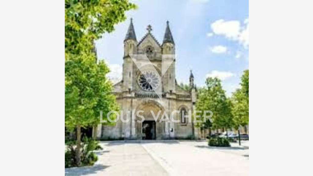Vente local restaurant 100m² Bordeaux axe visible