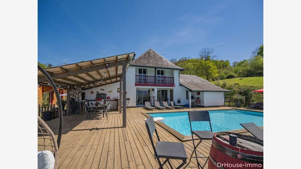 Propriété de prestige fort potentiel touristique