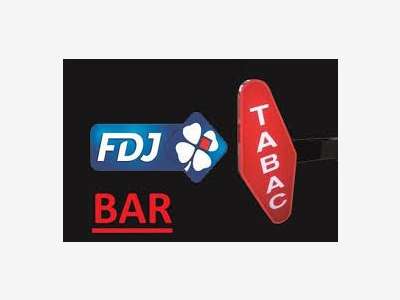 Vente murs bar tabac 175m² en village Vendée 85