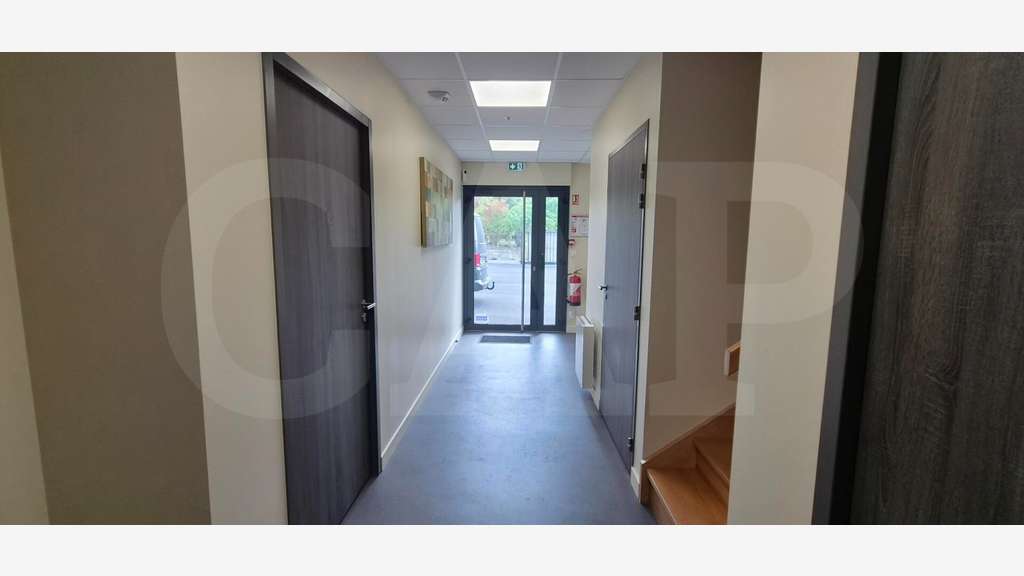 A vendre bâtiment 530m² sur foncier 2000m² à Vitré