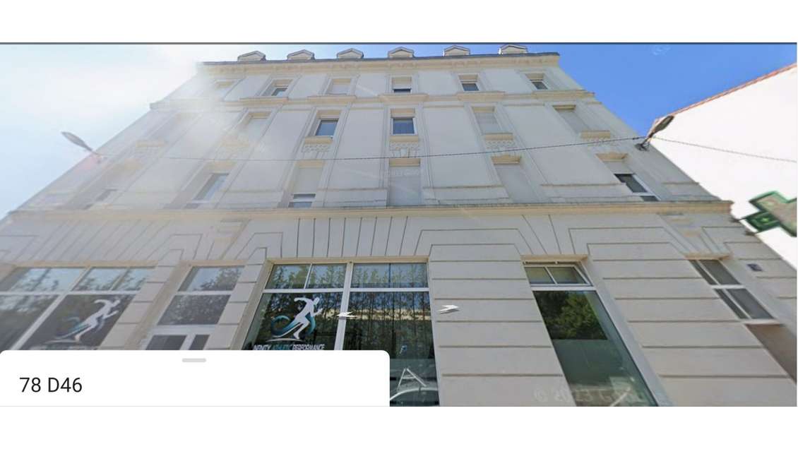 Bâtiment commercial à vendre à Mont-Saint-Martin