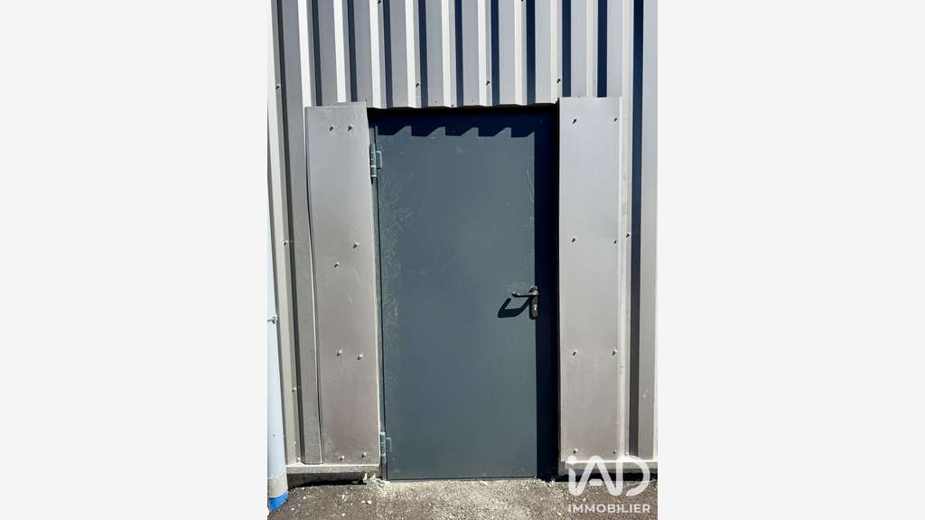 Vente bâtiment industriel 500m² à Orange RN7 