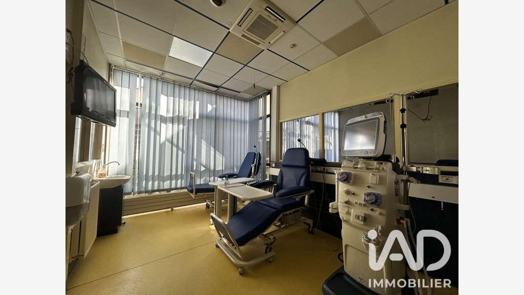 Vente bâtiment médical à Montceau-les-Mines