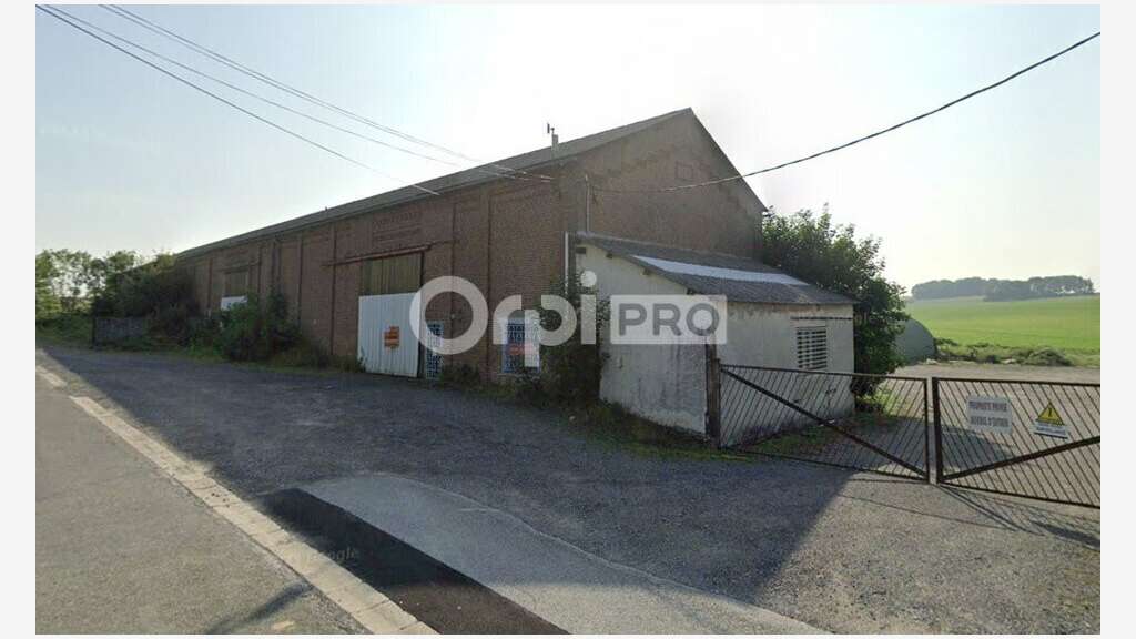Vente local d'activité 820m² à Sequehart