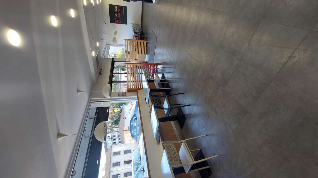 Vente boutique froide en centre ville de Tonneins
