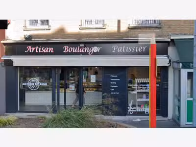 Vente local commercial d’angle de 264m² à Stains