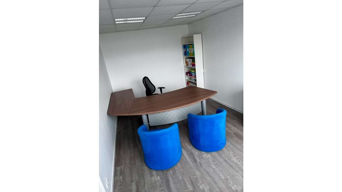 Vente bureaux et entrepôt 185m² à Brest Guipavas