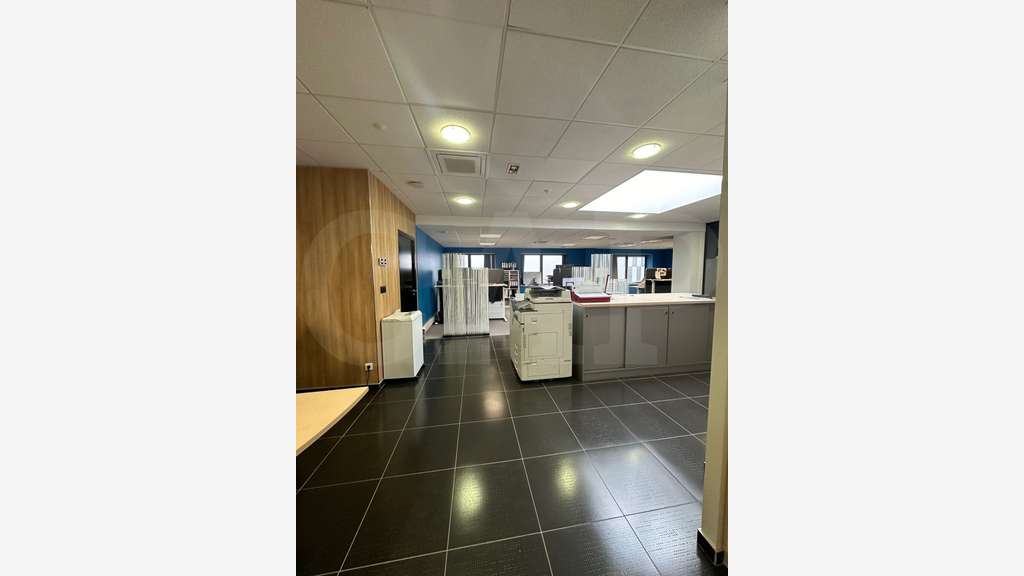 Vente bureau aménagé 210m² à Plérin RN12