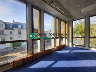 A vendre 118m² de bureaux ensoleilles Gare Angers