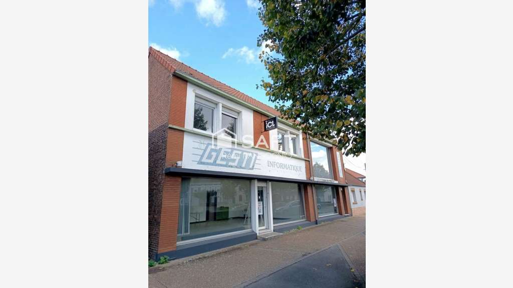 Local commercial modulable de 200 M2 à Arques 
