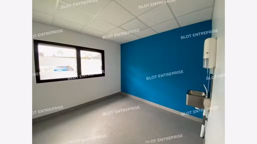 A vendre locaux professionnels 210m² Le Faou