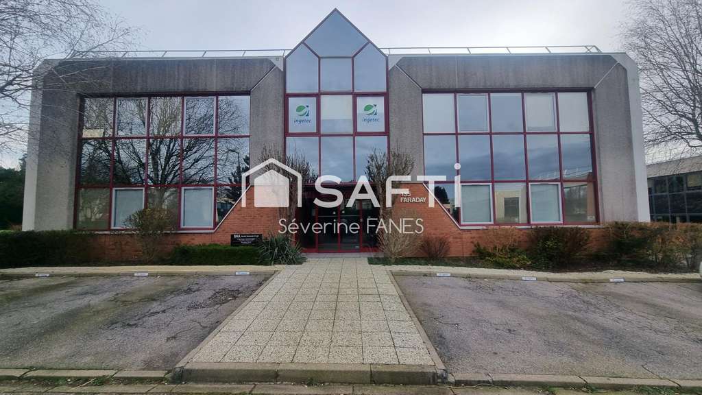 BUREAUX 850 M2 BOIS GUILLAUME