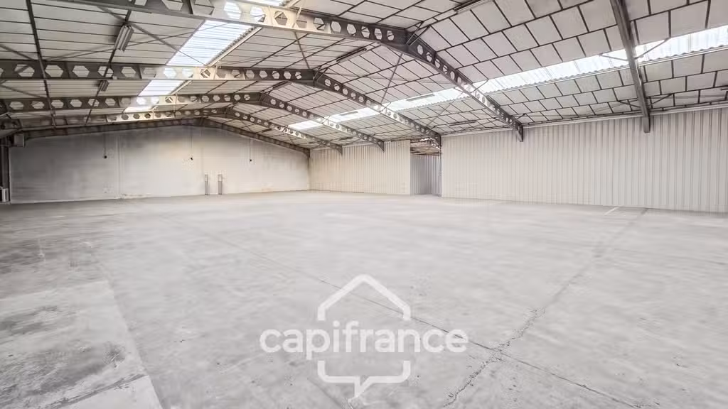 A vendre CHALON SUR SAONE, Local/bureau de 2009