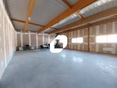 Vente Bureaux 180m² Gazeran