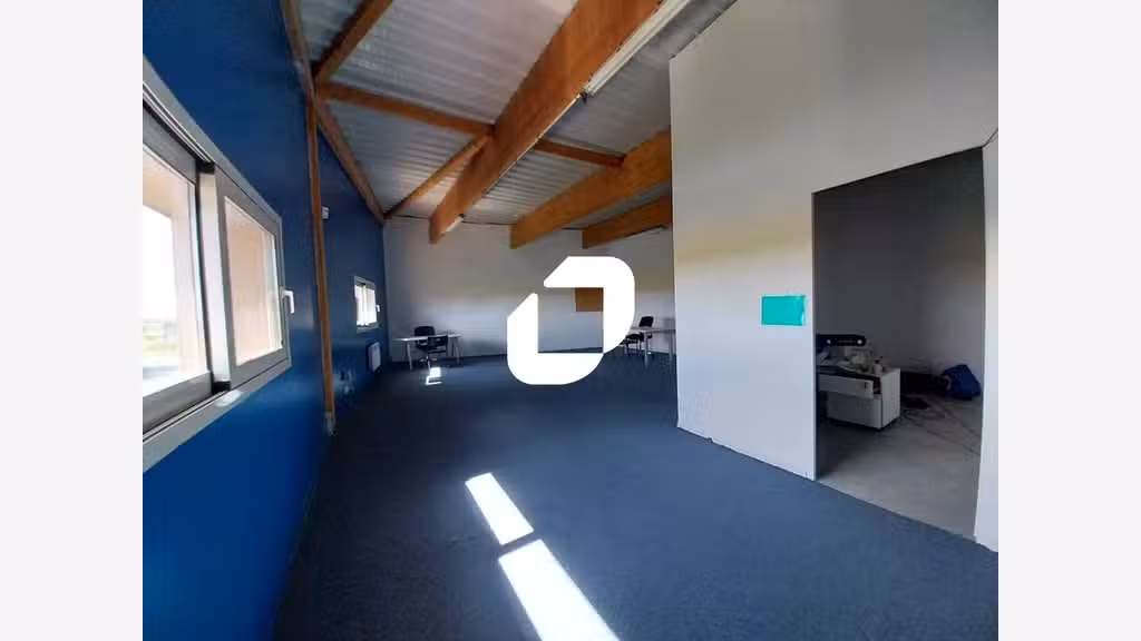 Vente Bureaux 180m² Gazeran