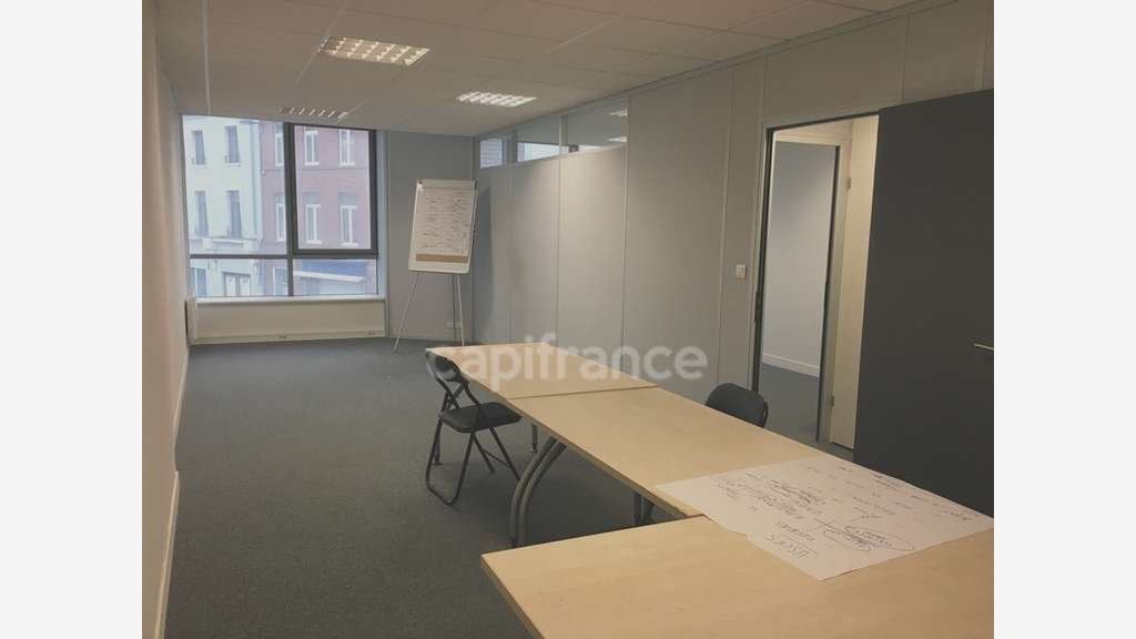 A vendre bureau occupé 67m² à Roubaix