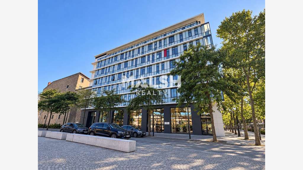 À VENDRE OU À LOUER - Bureaux 430 m² - LYON 2