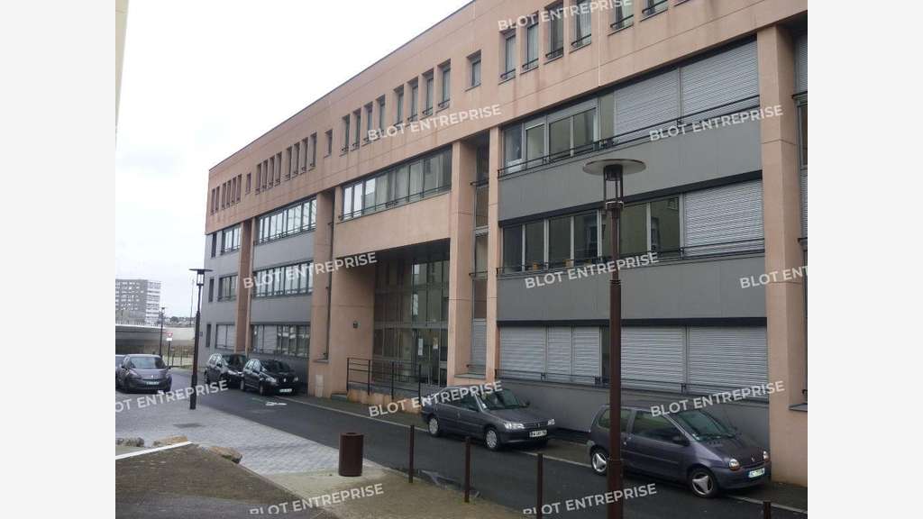 A vendre à louer bureaux 130m² à Nantes