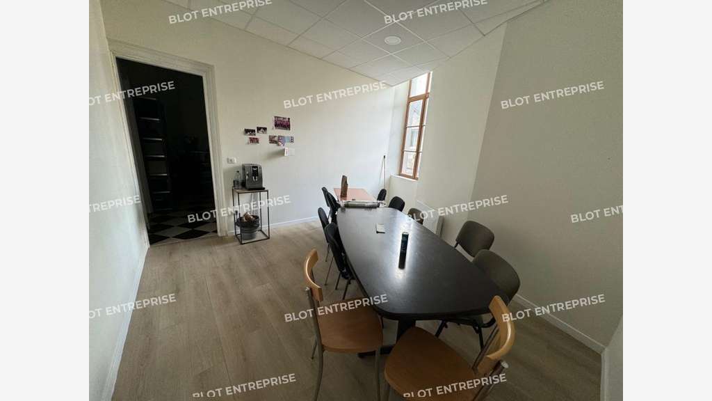 A vendre ou à louer bureaux de 474m² Nantes centre