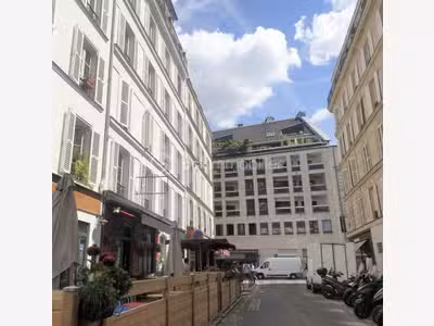 Vente bureaux de 200m² à Paris 17e Rue Poncelet 