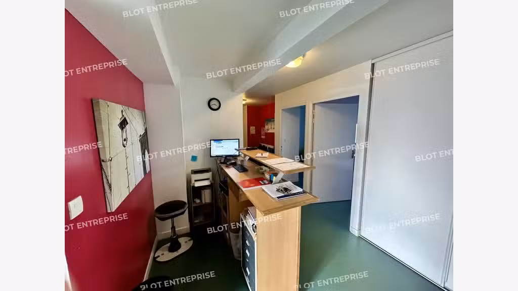 A vendre bureaux fonctionnels de 77m² à Rennes Est